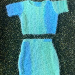 2 piece Skirt set Small